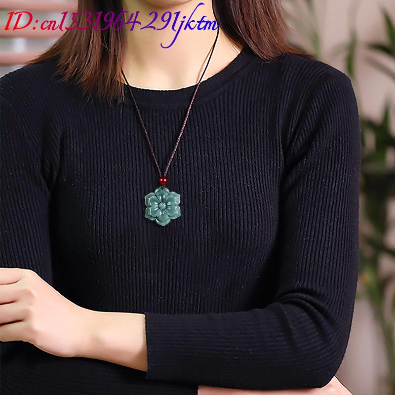 Burmese Jadeite Flower Pendant - огляд і ціна Necklace Pendant