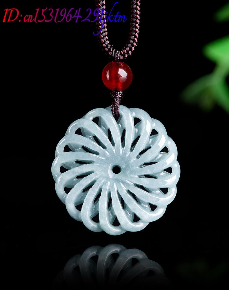 Burmese Jadeite Flower Pendant - огляд і ціна Necklace Pendant